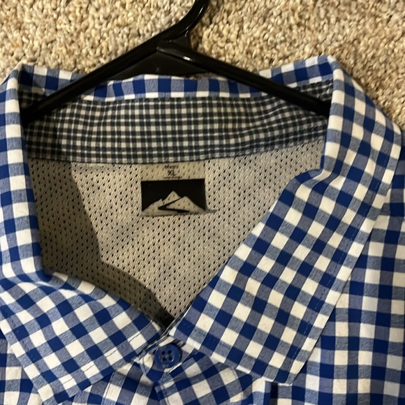 Storm creek button down - Picture 2 of 3